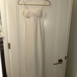 Elegant White ZARA Dress Midi